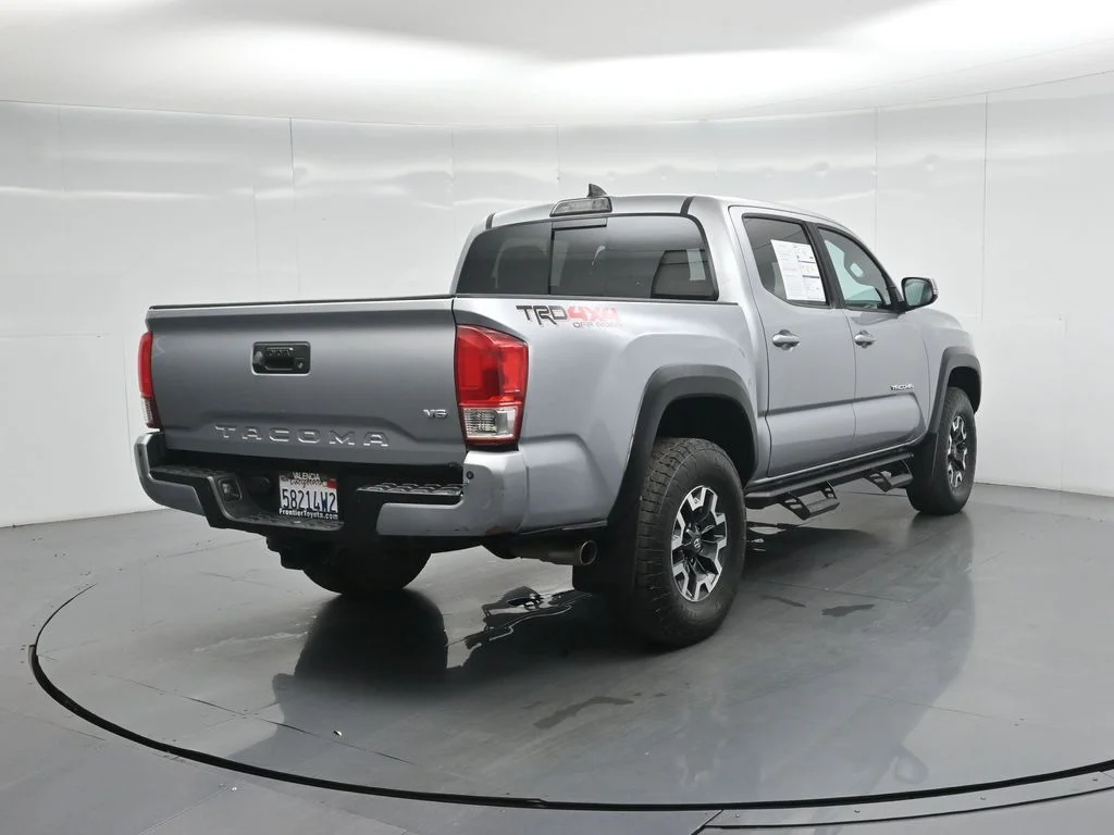 Certified Used 2019 Silver Toyota TRD Off-Road image 26