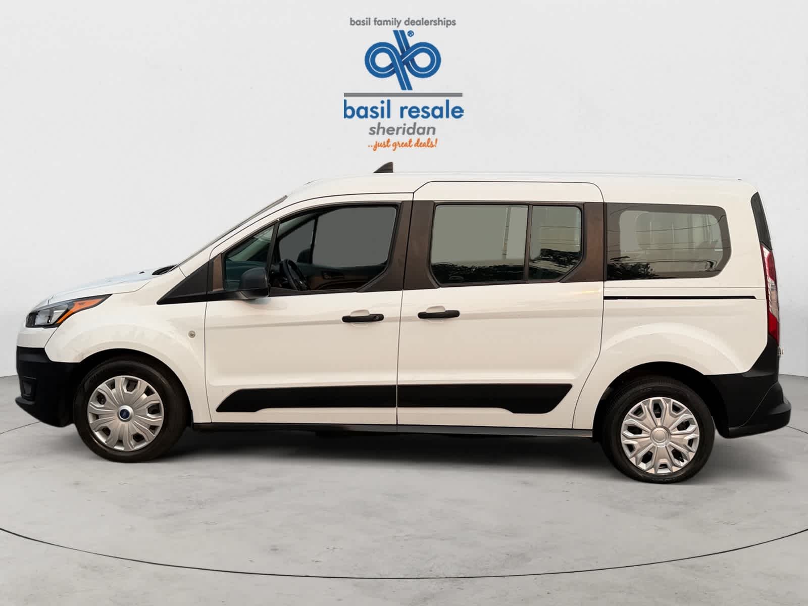Used 2022 Frozen White Ford XL image 3