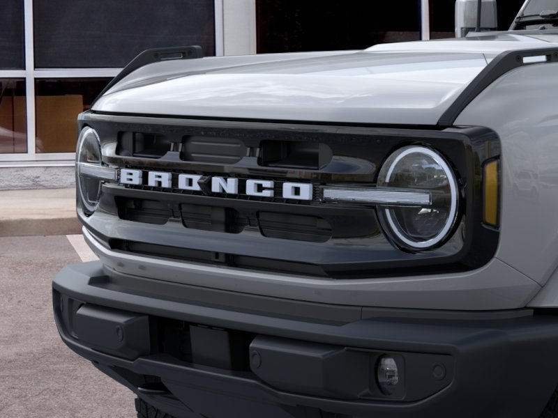 New 2026 Avalanche Gray Ford Outer Banks image 19
