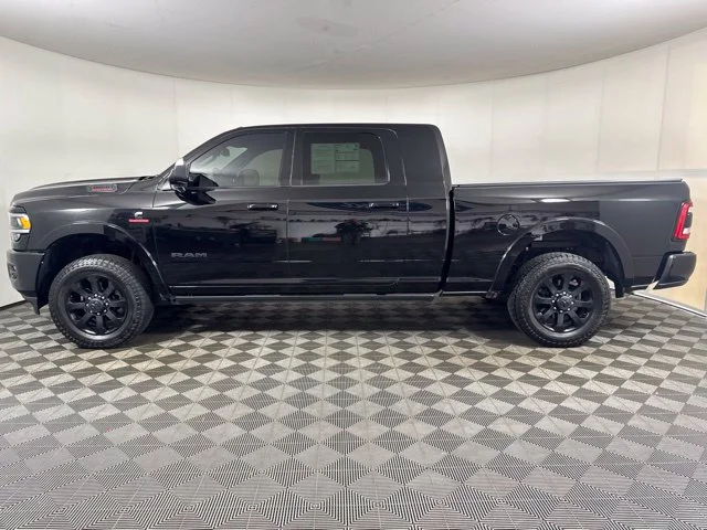 Certified Used 2019 Diamond Black Ram Laramie image 7