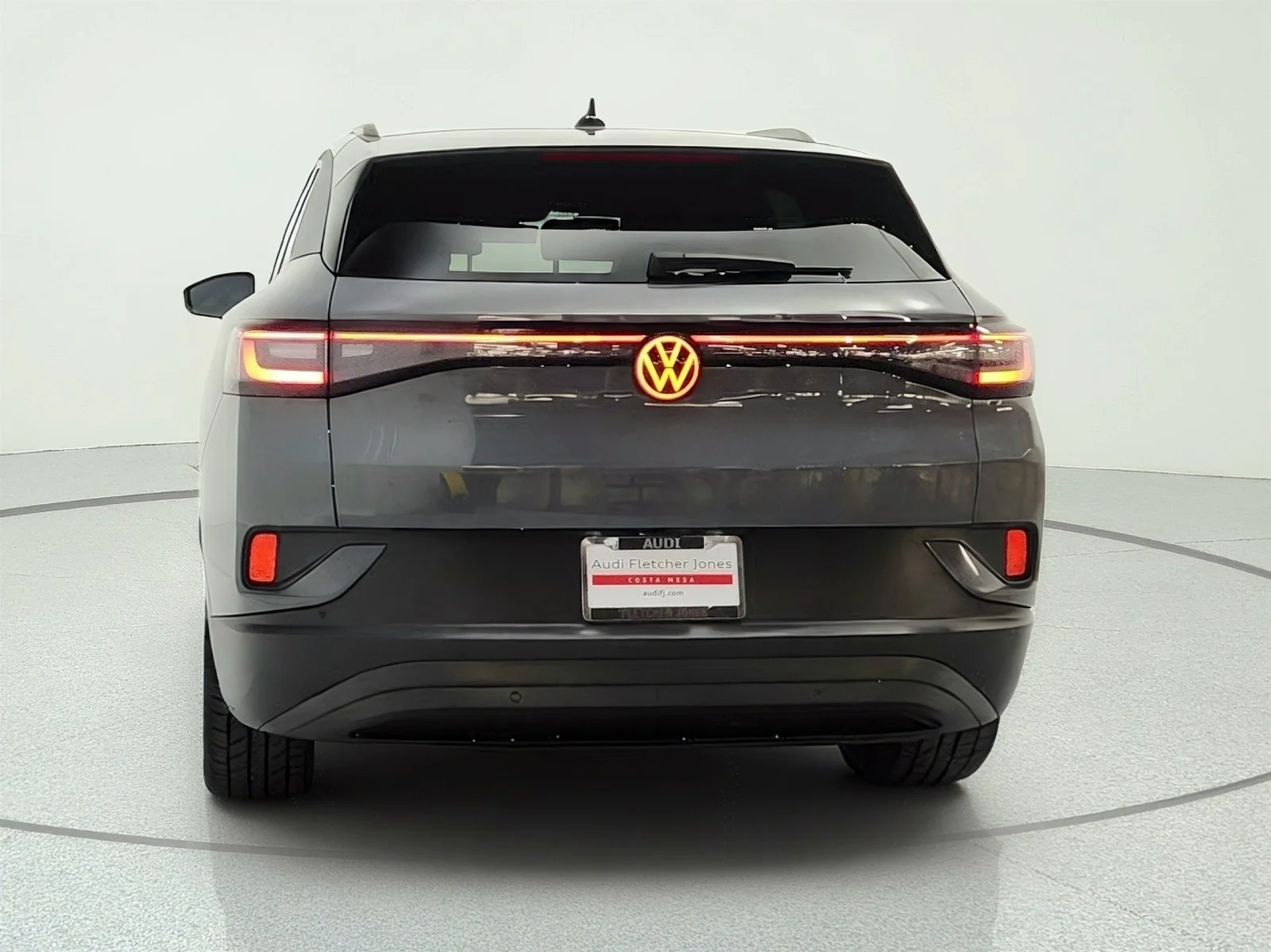 Used 2023 Pure Gray Volkswagen Pro S image 6