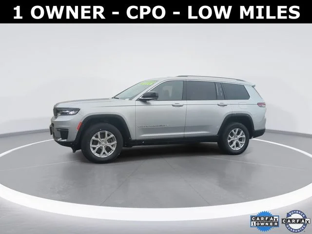 Used 2023 Silver Jeep Limited image 8