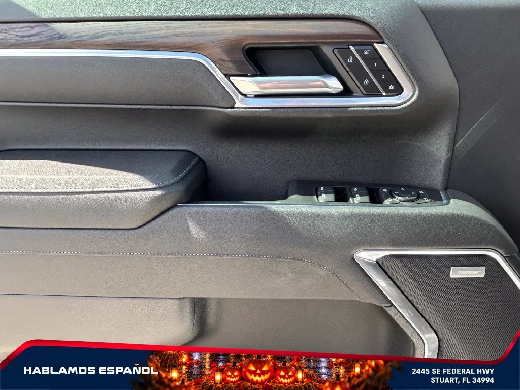 New 2026 Summit White GMC SLT image 23