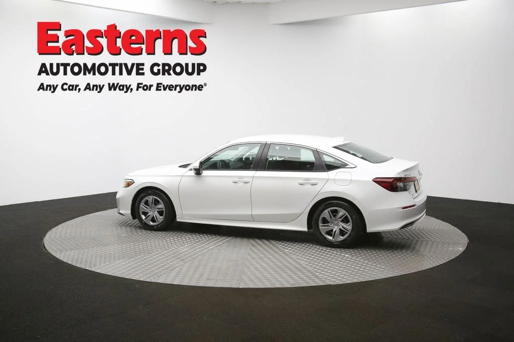 Used 2025 White Honda LX image 58