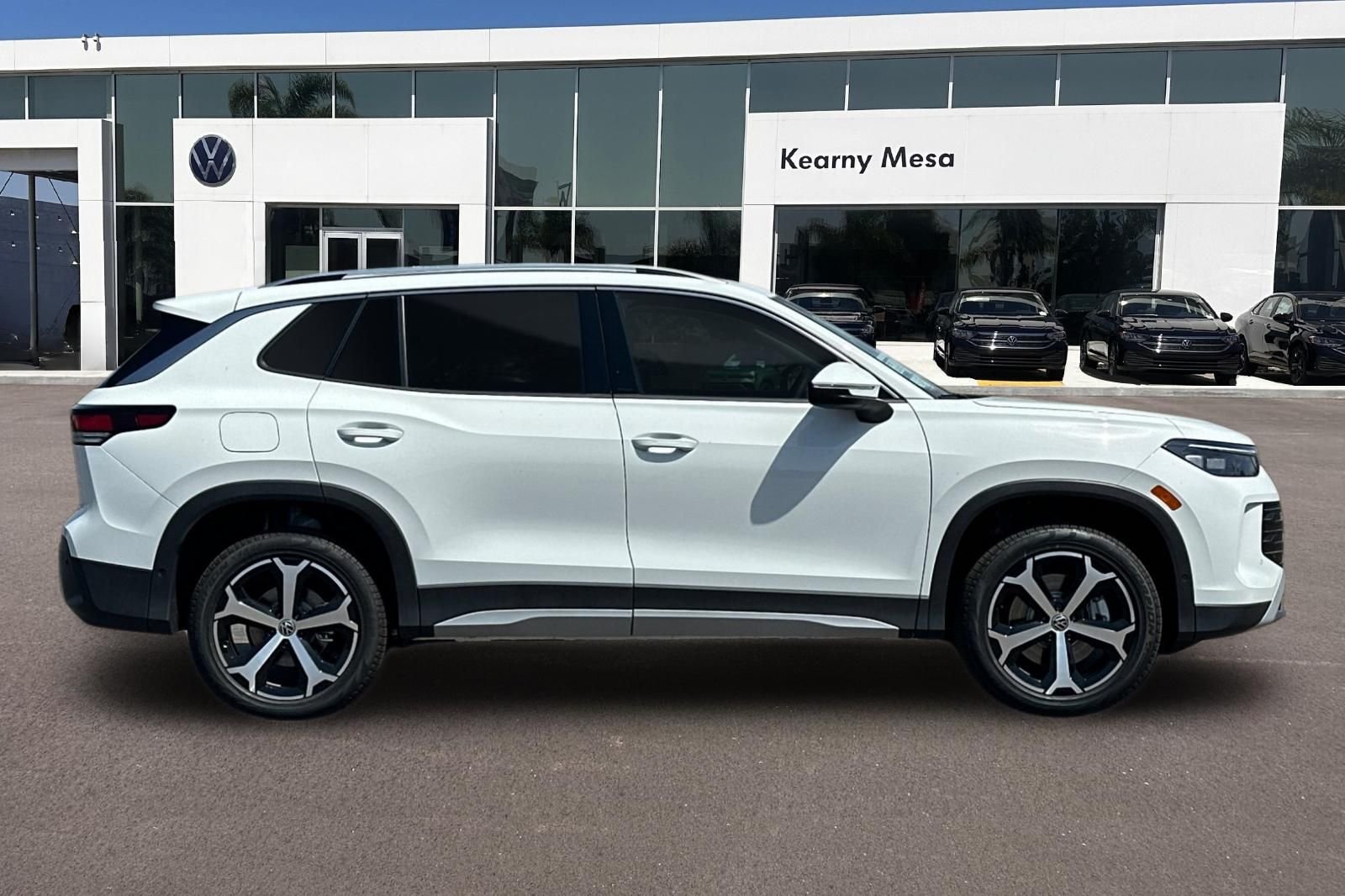 New 2026  Volkswagen 2.0T SE image 3
