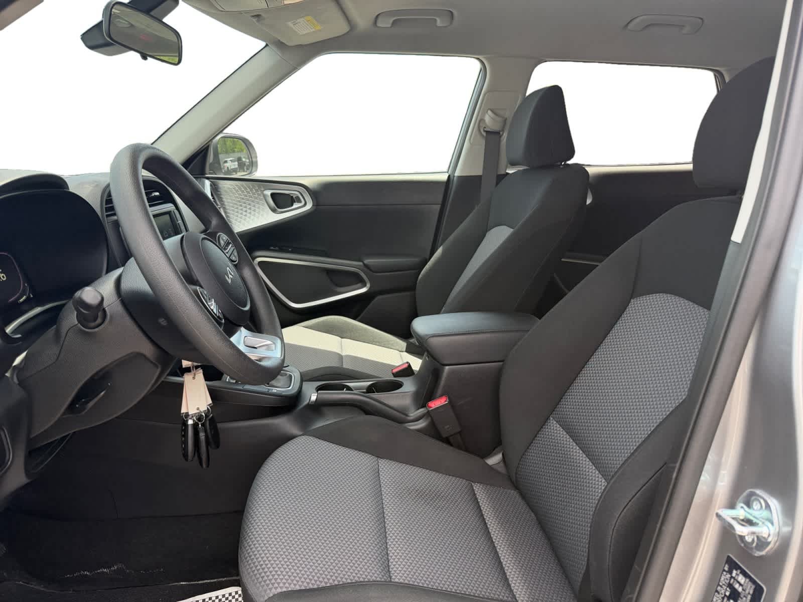 Used 2023 Steel Gray Kia LX image 10