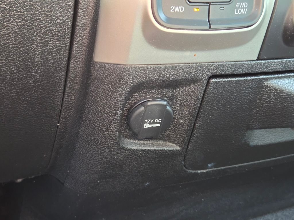 Used 2019 Red Ram SLT image 28