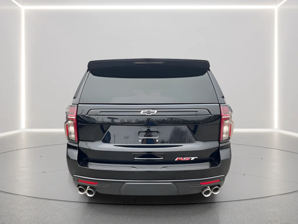 2023 Chevrolet Suburban RST - Photo 6
