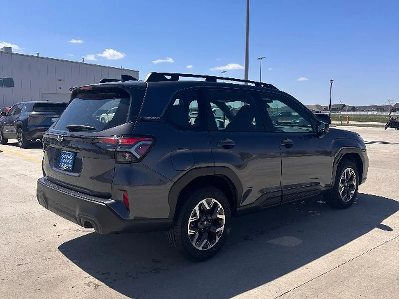 New 2026 MAGNETITE GRAY METALLIC Subaru Base Plus image 5