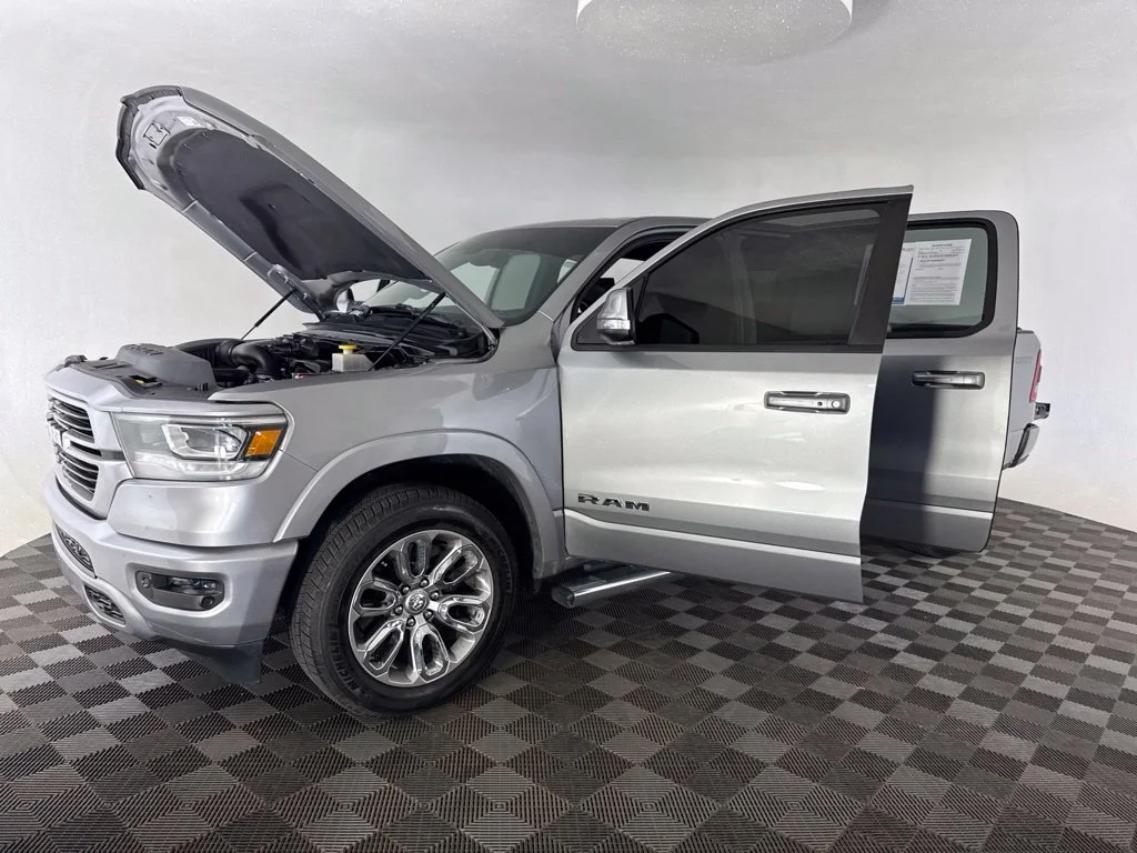 Used 2020 Silver Ram Laramie image 11