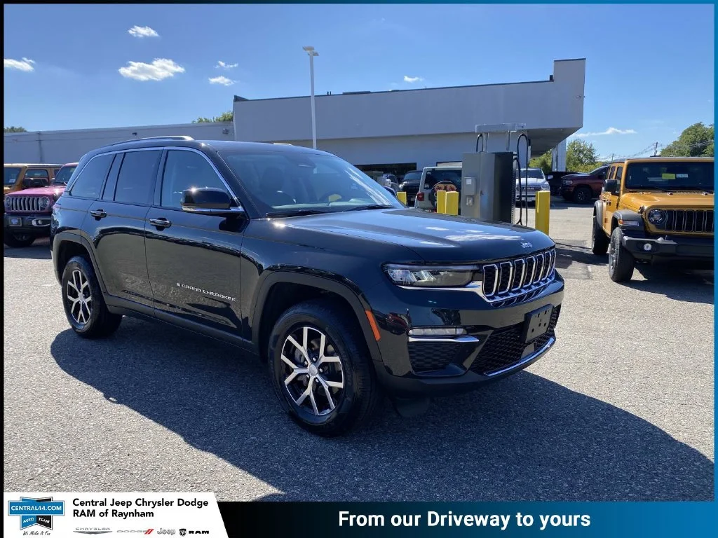 Certified Used 2023 Brown Jeep Limited image 1