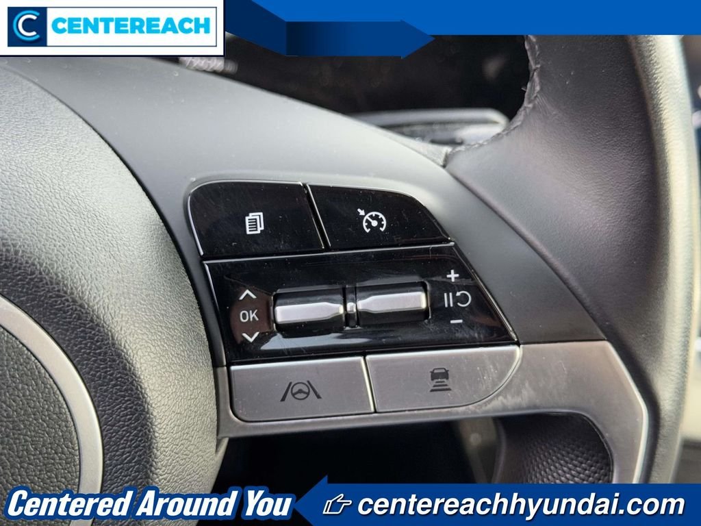 2022 Hyundai Elantra Limited - Photo 21