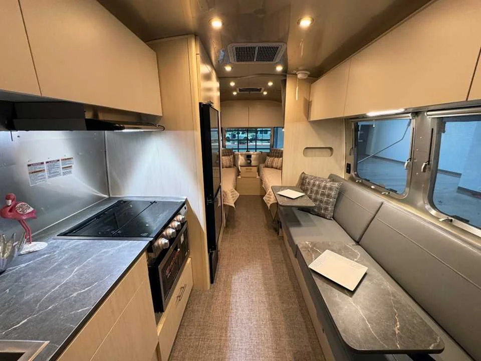 New 2026 SILVER AIRSTREAM  image 14