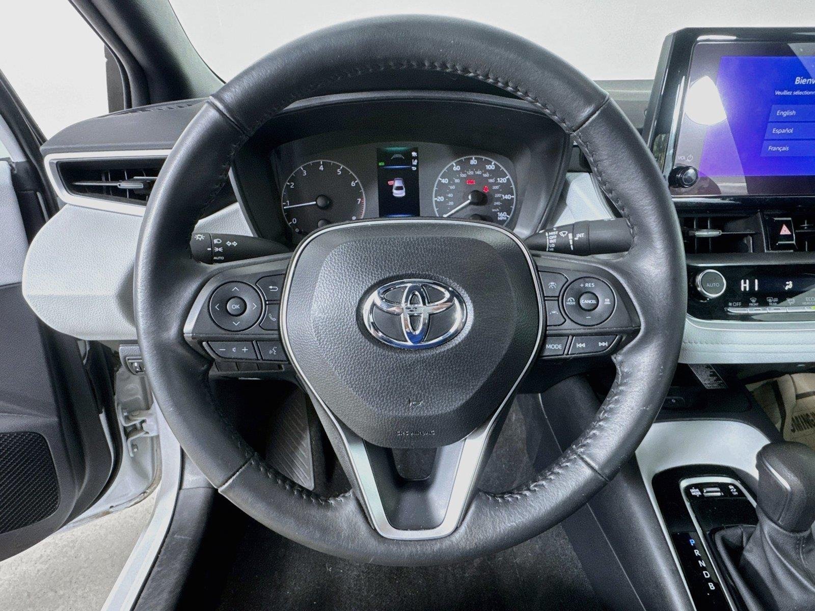 Used 2024 Ice Cap Toyota SE image 11