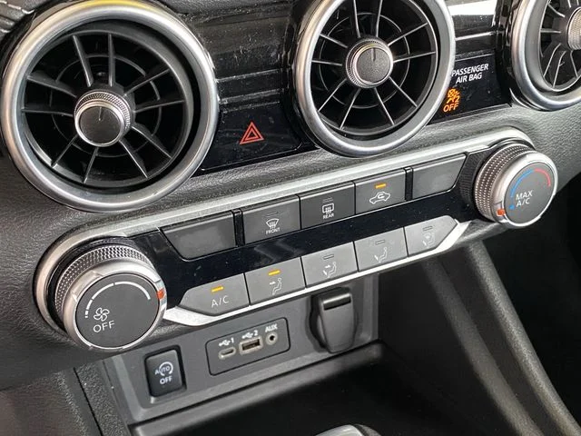 2024 Nissan Sentra SV - Photo 24