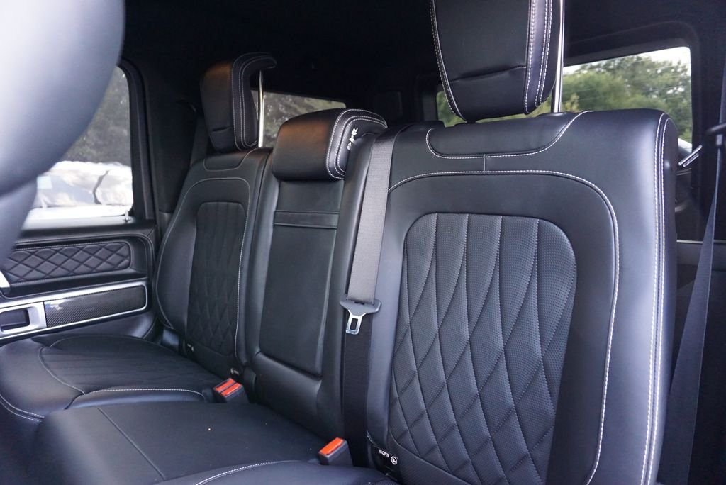 Used 2026 MANUFAKTUR Moonlight White Magno Mercedes-Benz G 63 AMG® image 24