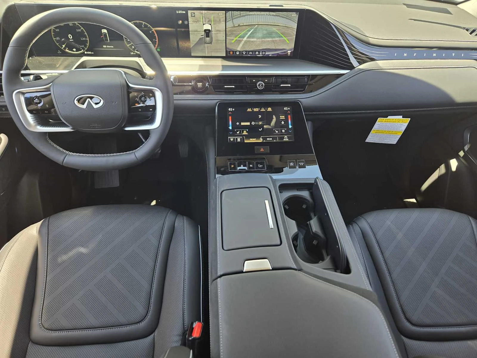 New 2026 DYNAMIC METAL INFINITI Luxe 2WD image 17