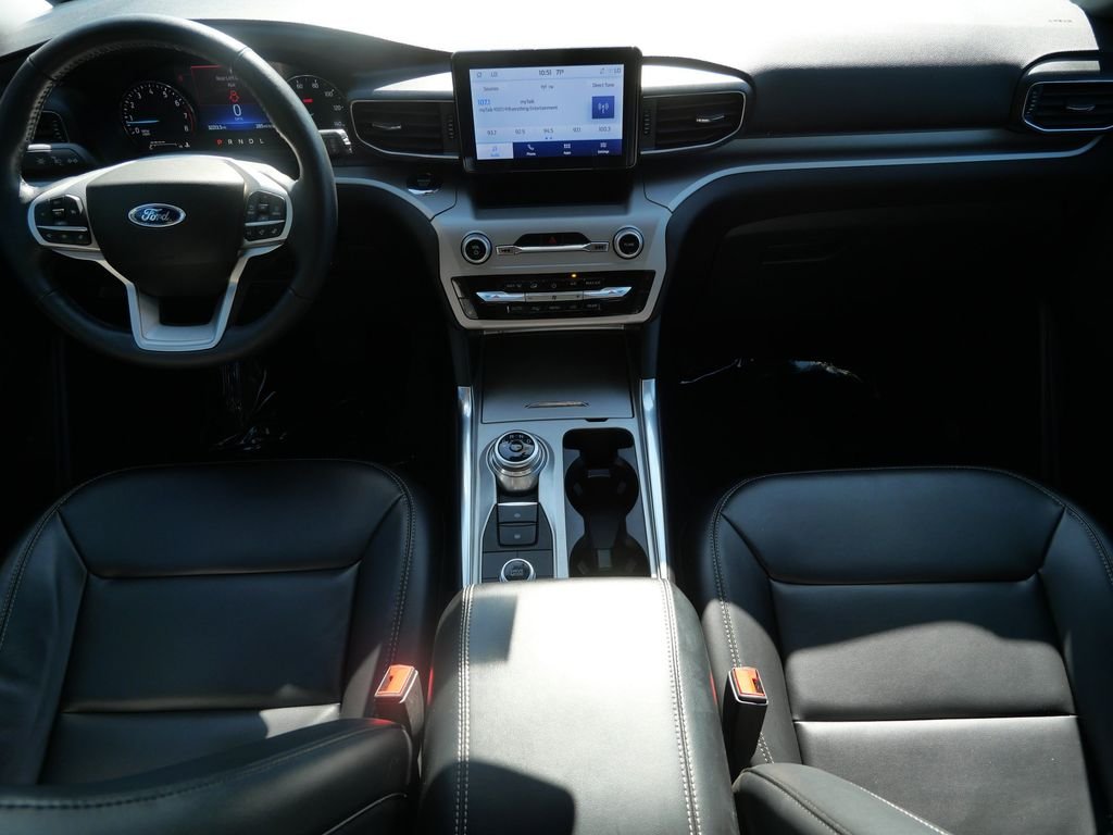 Certified Used 2022 Gray Ford XLT image 16