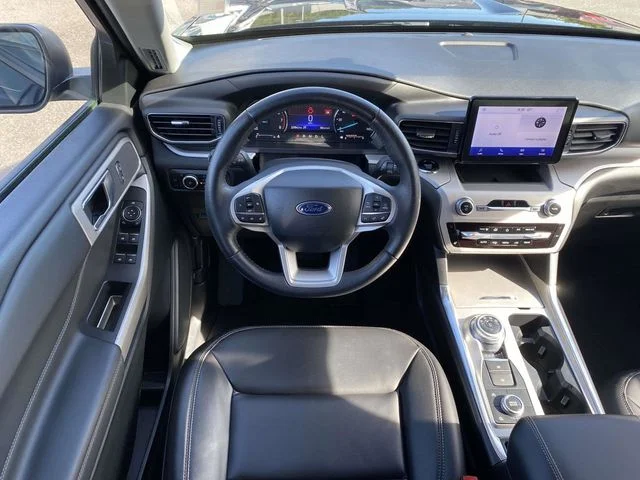 2024 Ford Explorer XLT - Photo 15