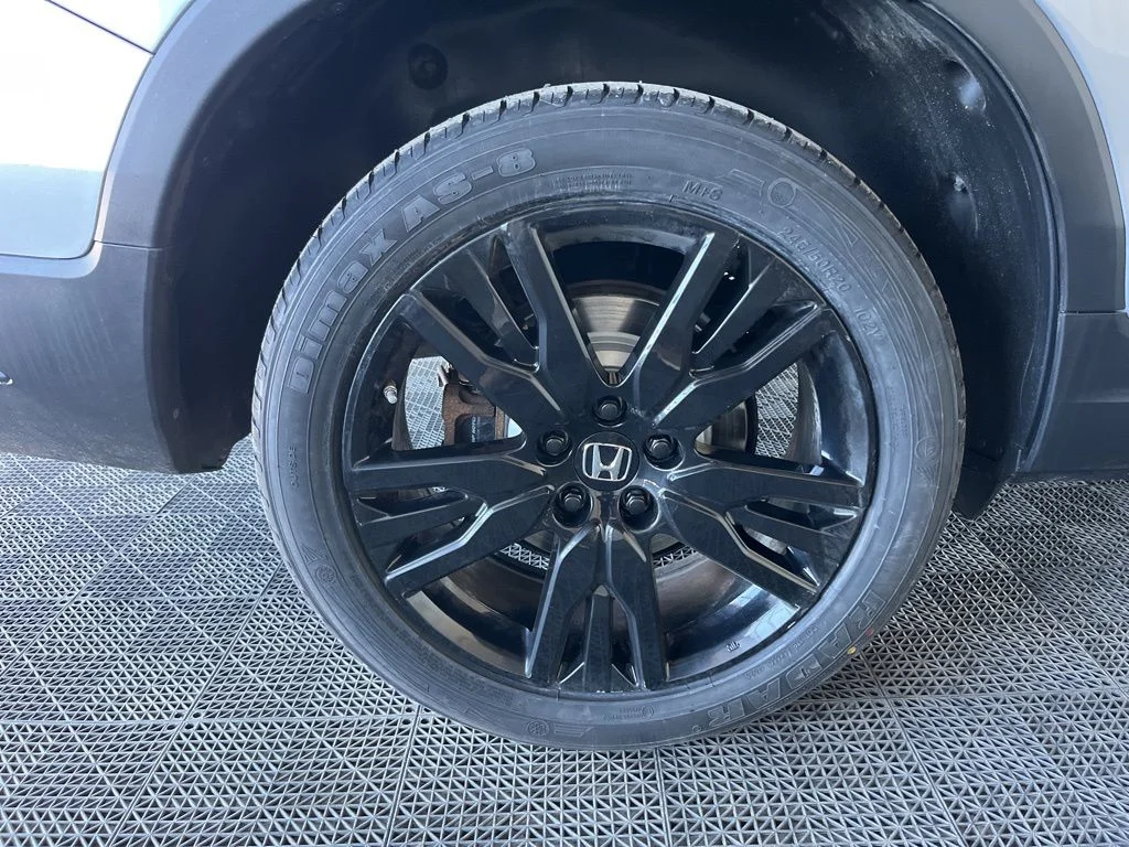 Used 2022 Gray Honda Special Edition image 27