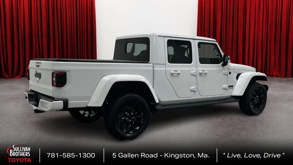 Used 2021 White Jeep High Altitude image 5