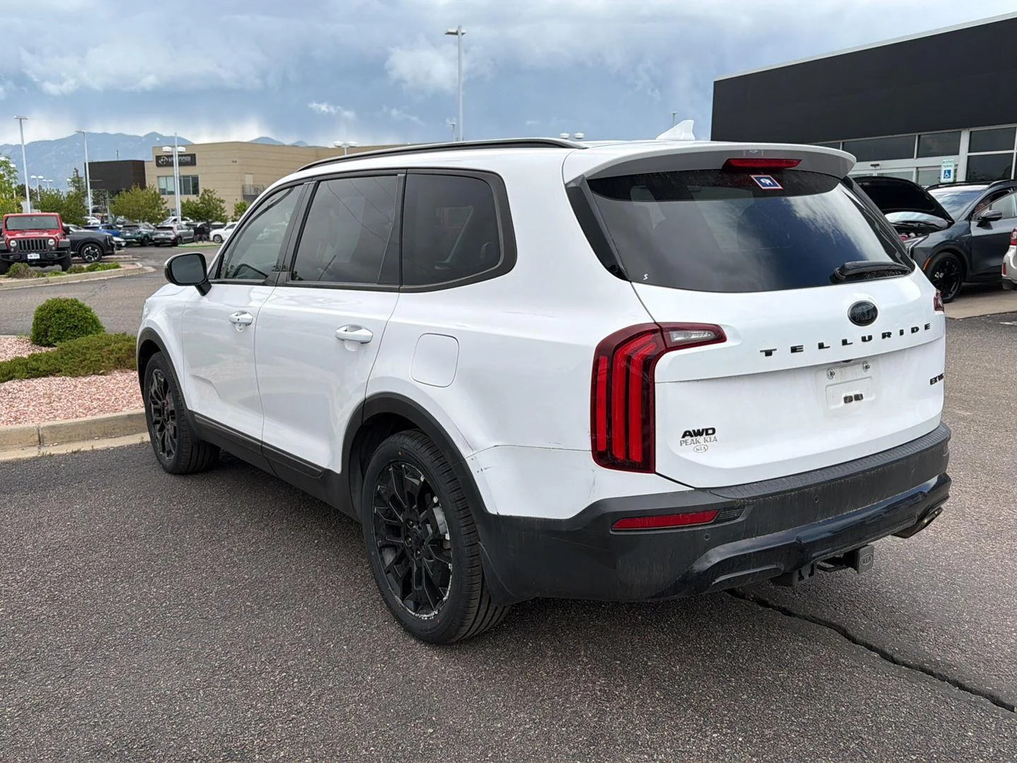 Used 2021 Glacial White Pearl Kia EX image 7