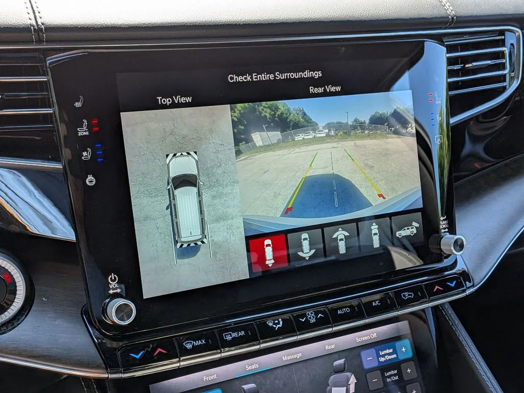 Used 2022 White Jeep Series I image 24