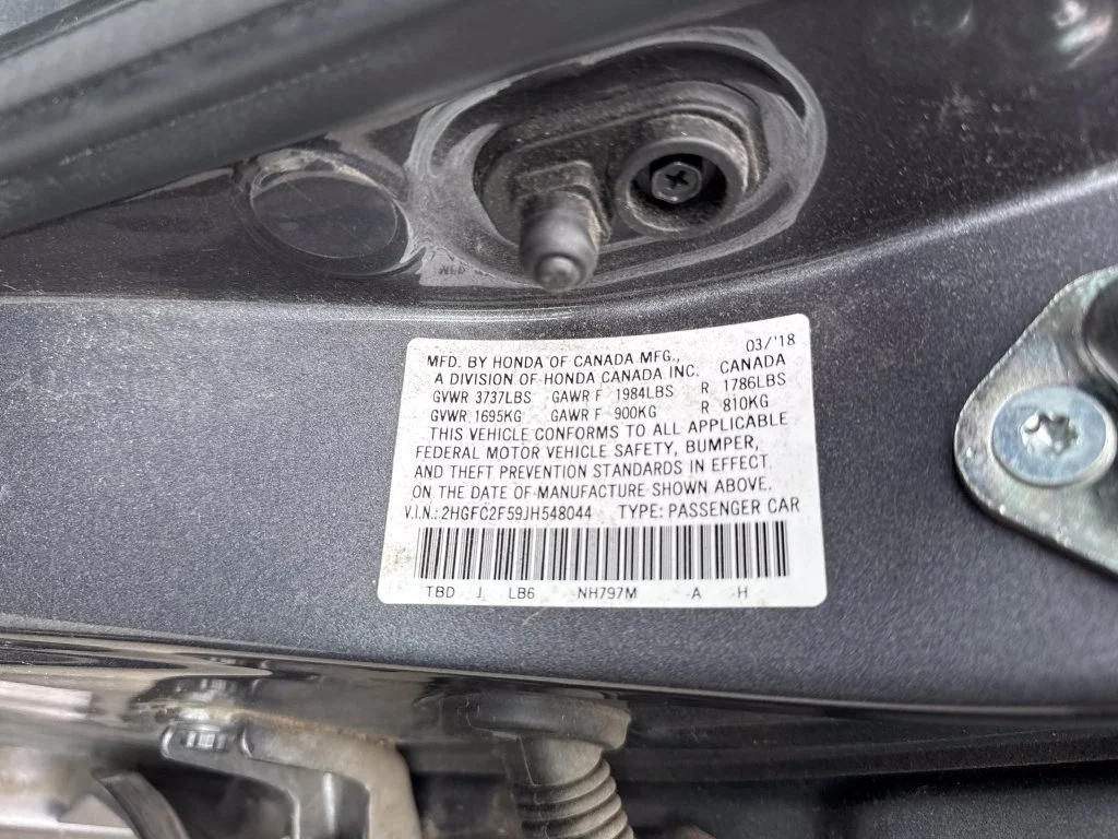 Used 2018 Modern Steel Metallic Honda LX image 18