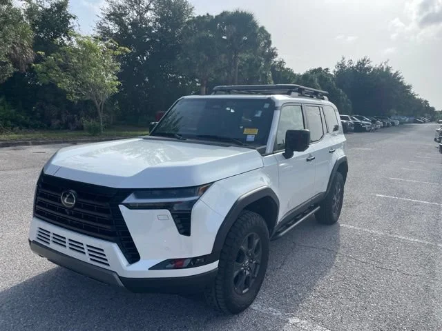 Certified Used 2024 White Lexus 550 Overtrail image 5