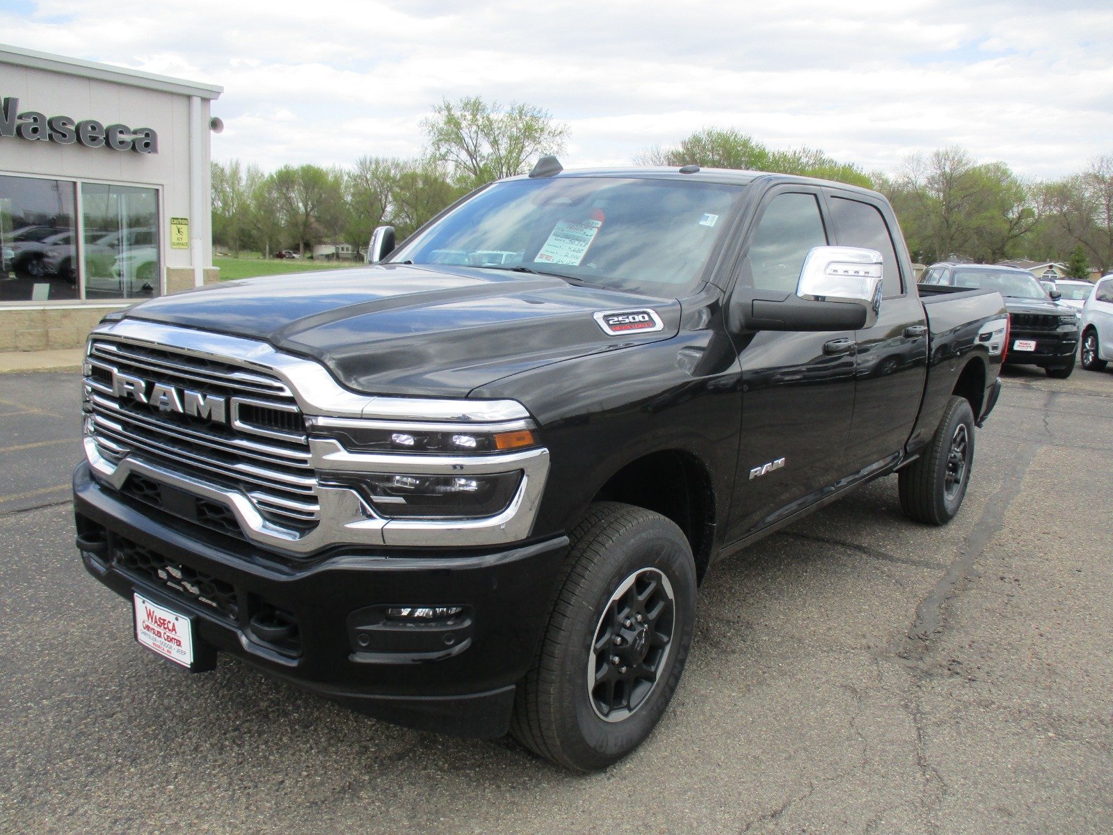 2026 RAM 2500 Laramie 4X4 Crew Cab SWB's photo