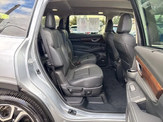 Used 2025 Ice Silver Metallic Subaru Touring image 10
