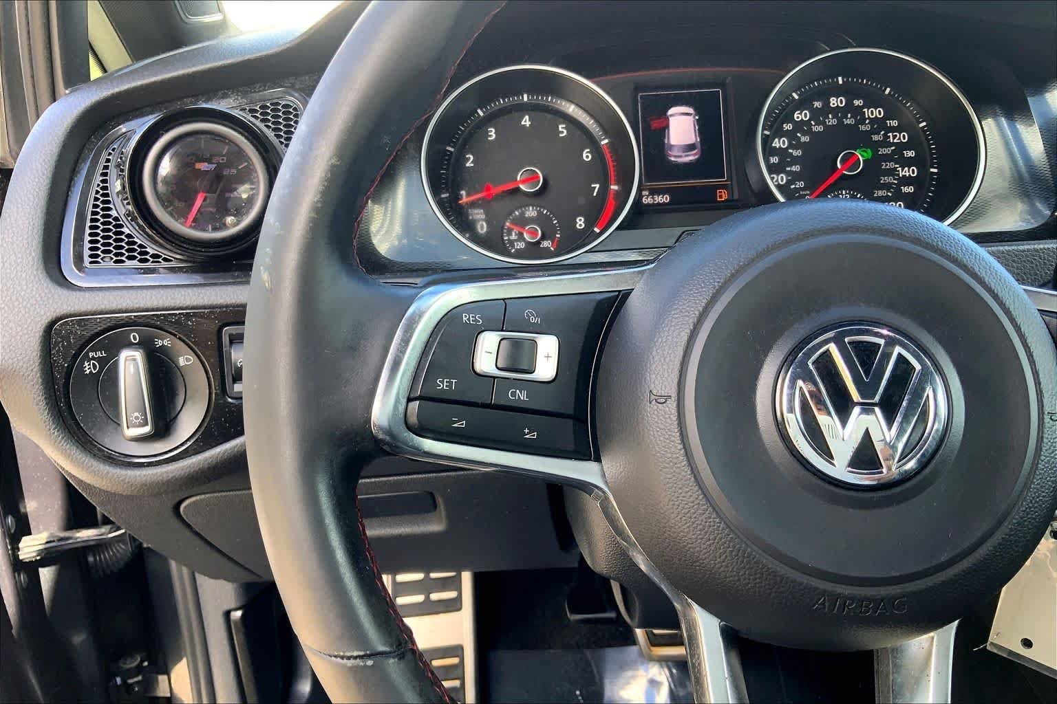 Used 2015 Carbon Steel Gray Metallic Volkswagen S image 24