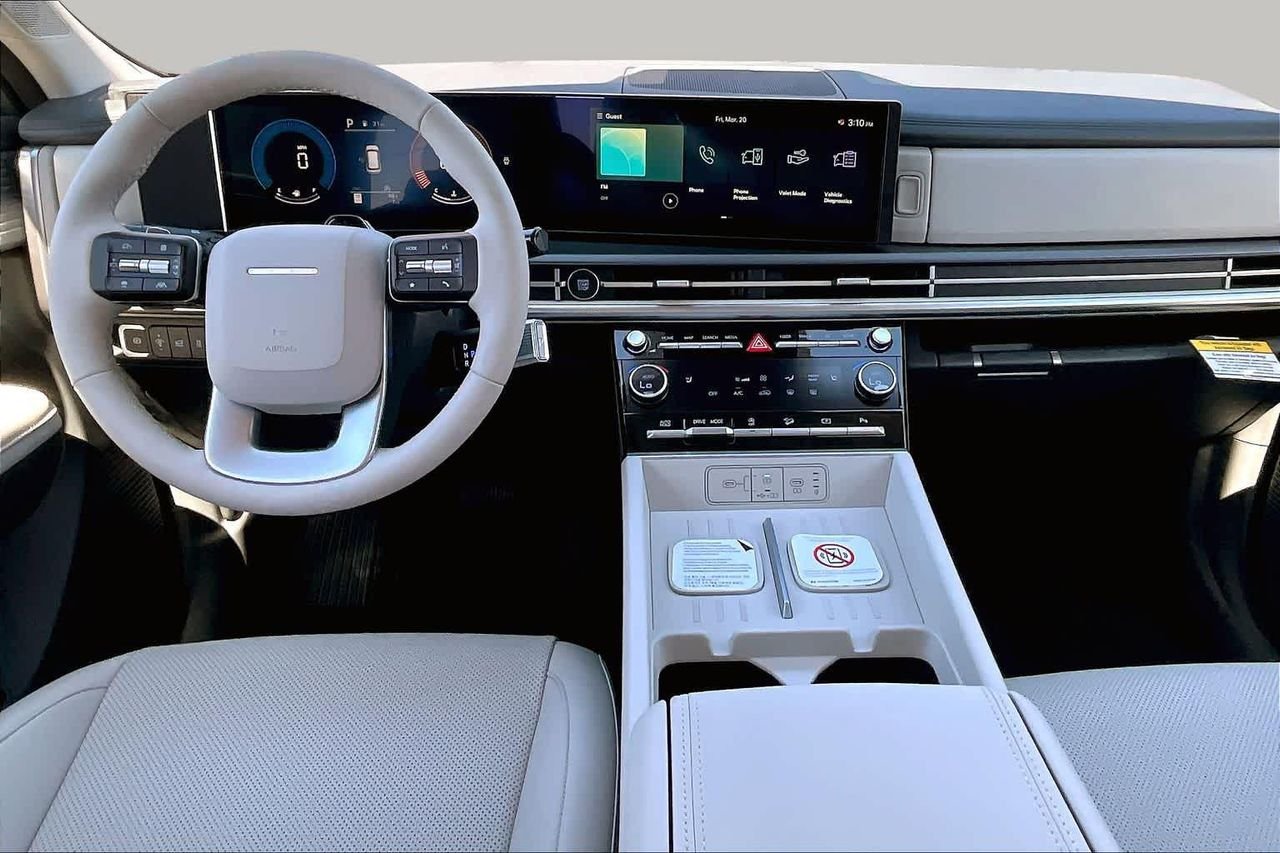 New 2026 Shimmering Silver Hyundai SEL image 5