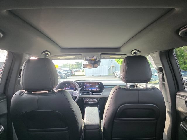 Used 2024 Nitro Yellow Metallic Chevrolet ACTIV image 28