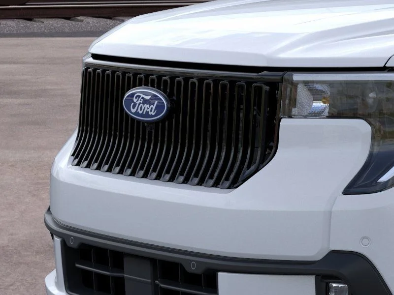 New 2026 Space White Metallic Ford Lobo High image 19