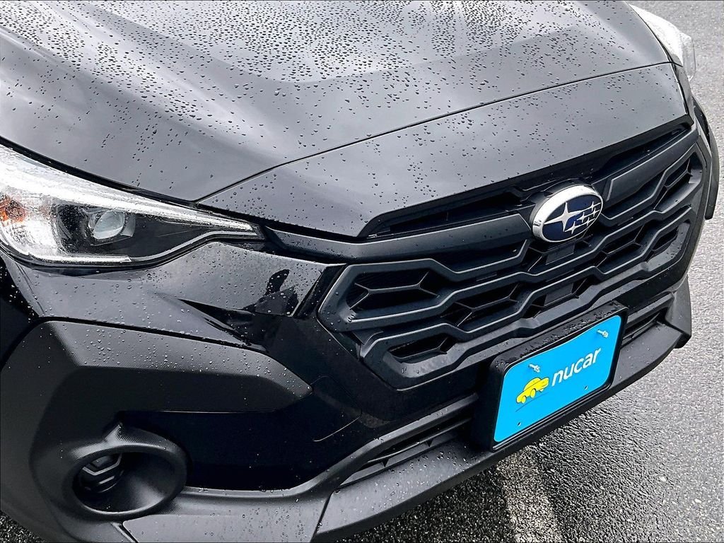 Used 2024 Black Subaru Base image 31