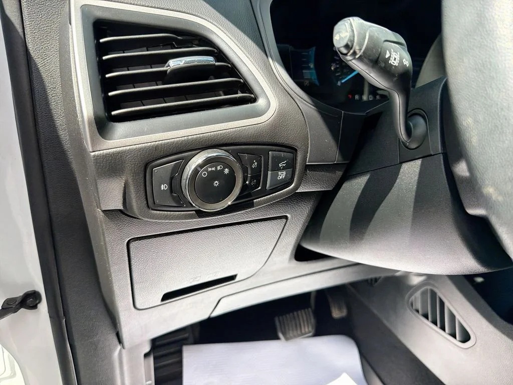 Used 2024 White Ford SEL image 20