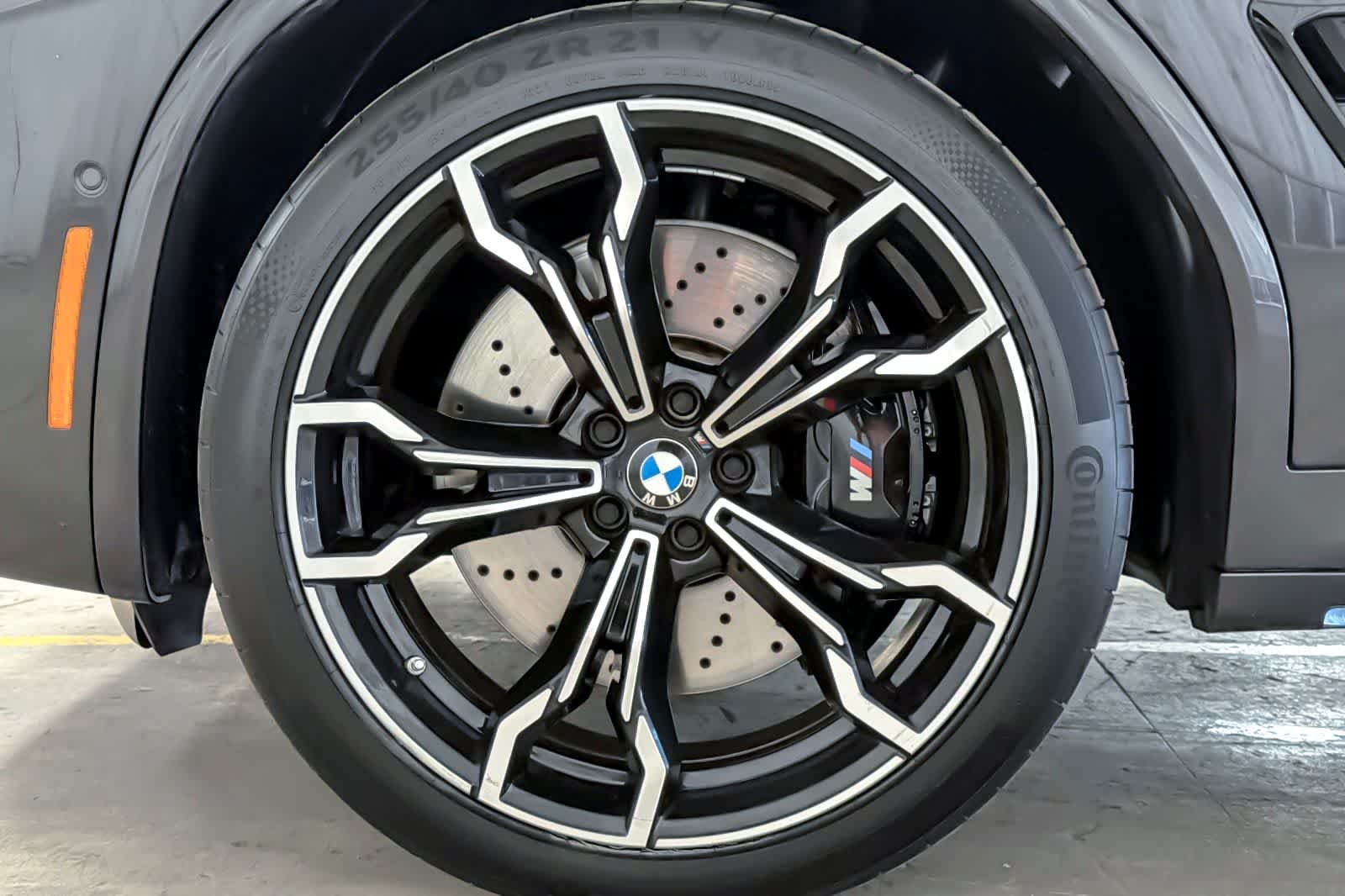 Used 2022 Dark Graphite Metallic BMW  image 27