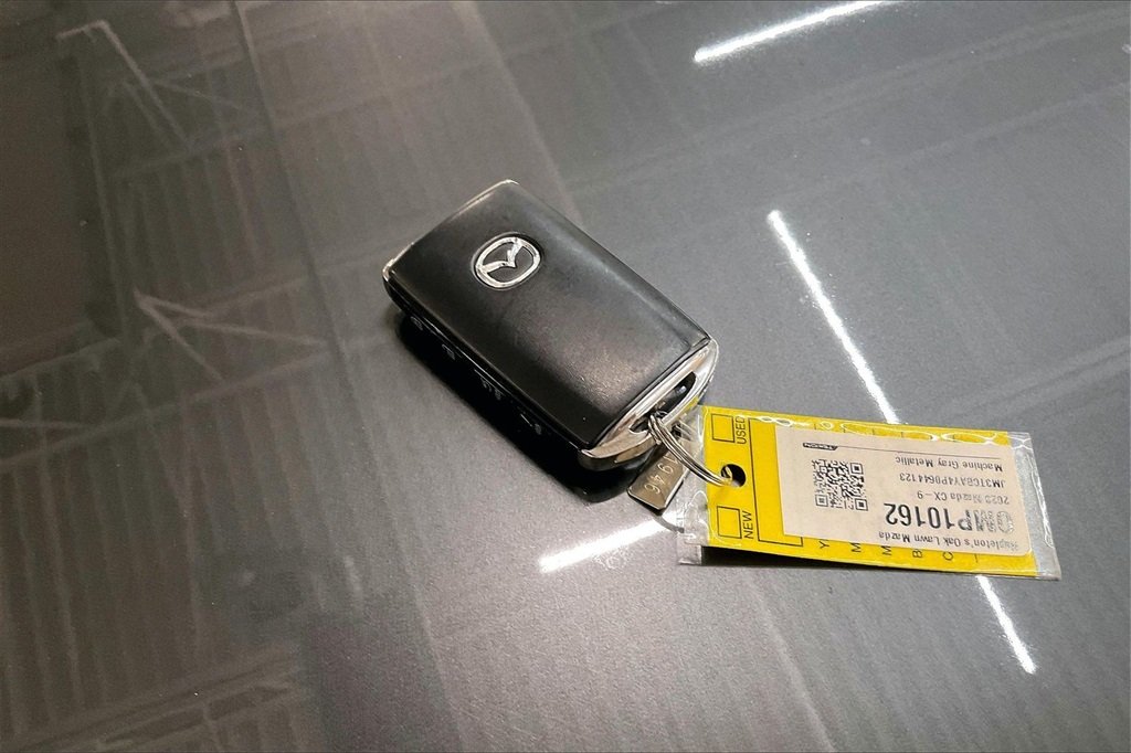 2023 MAZDA CX-9 - Image 10