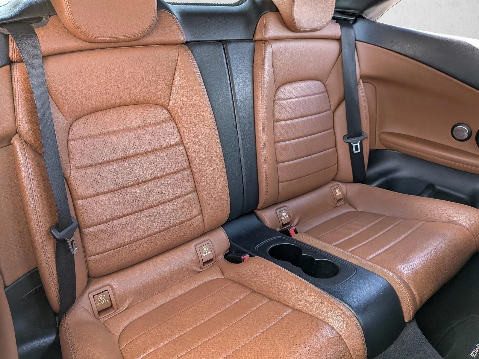 Used 2018 Dakota Brown Metallic Mercedes-Benz C 300 image 18