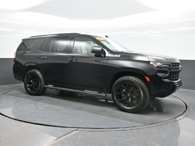 Used 2022 Black Chevrolet Z71 image 7