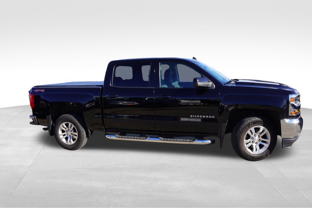 Used 2016 Black Chevrolet LT image 2