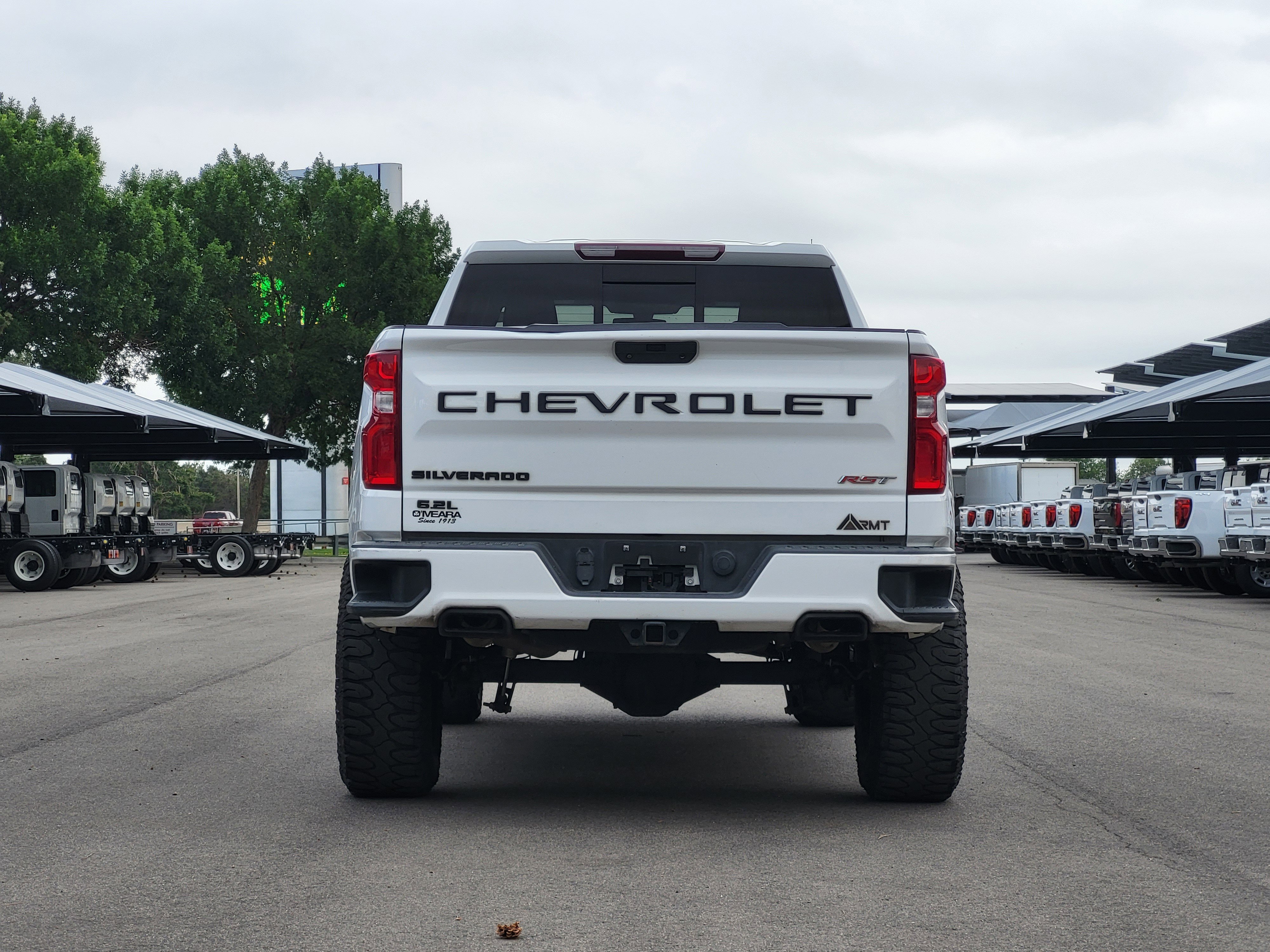 Used 2021 SUMMIT WHITE Chevrolet RST image 6