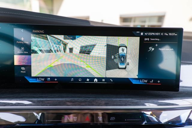 Certified Used 2025 Mineral White Metallic BMW 760i xDrive image 28