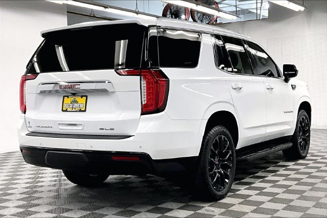 Used 2022 Summit White GMC SLE image 14