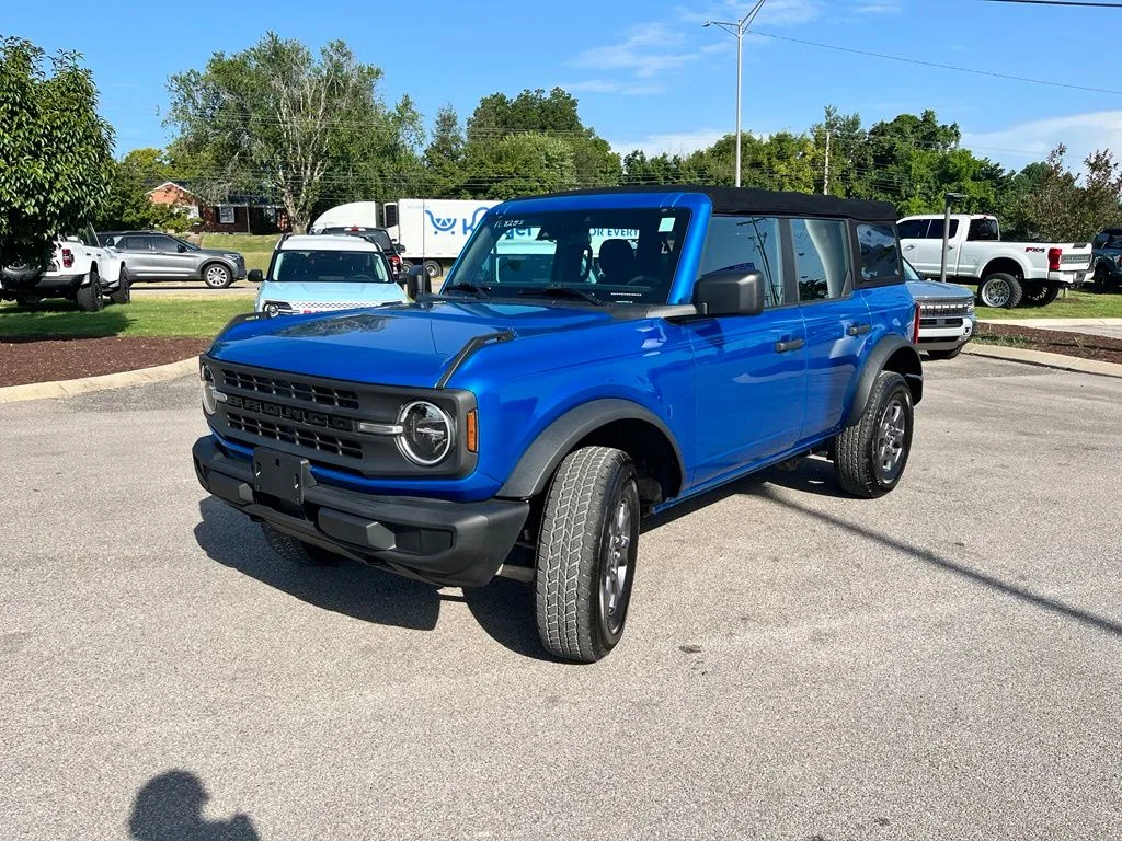 Used 2023 Blue Ford Base image 3