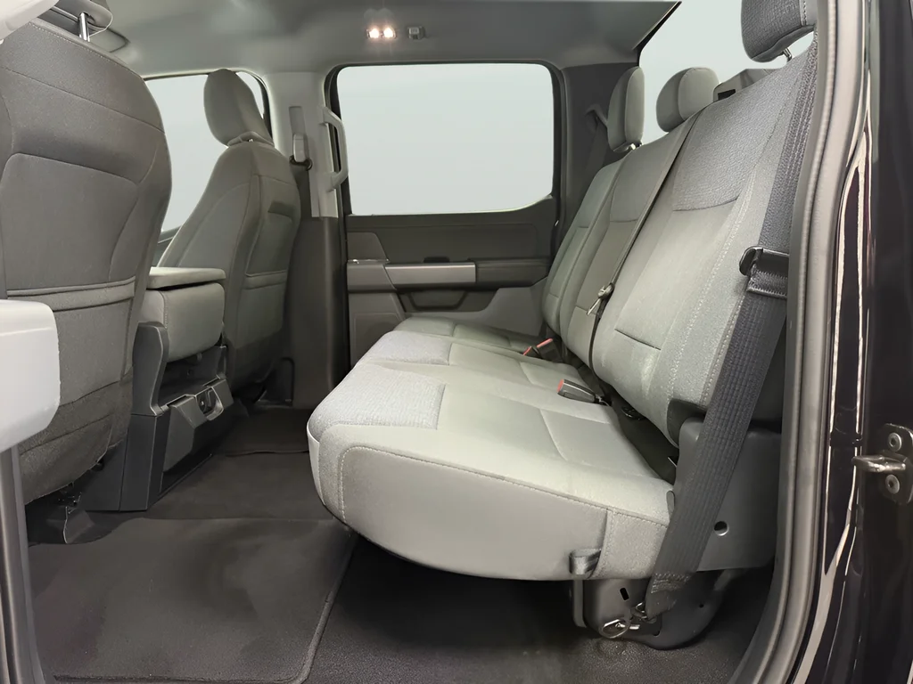 Used 2025 Black Ford XLT image 12