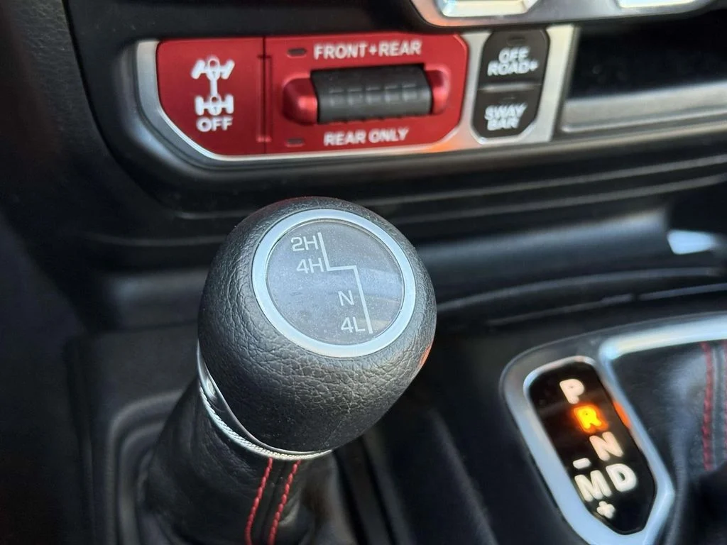 Used 2023 White Jeep Rubicon image 29