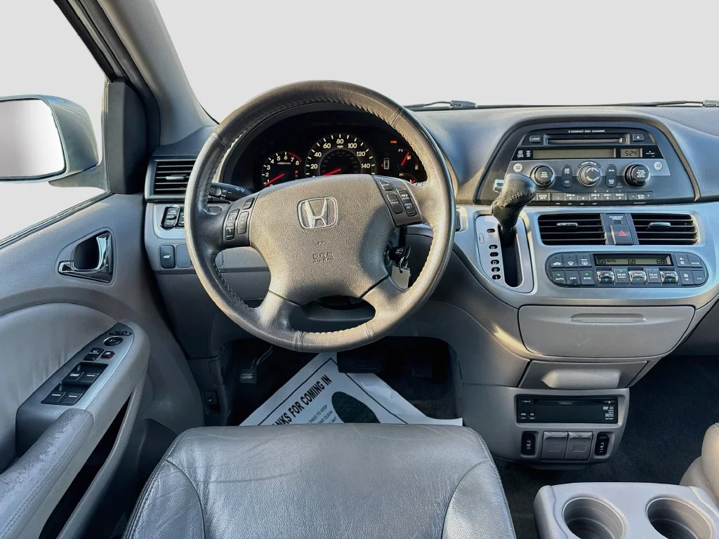 Used 2010 Silver Honda EX-L image 25