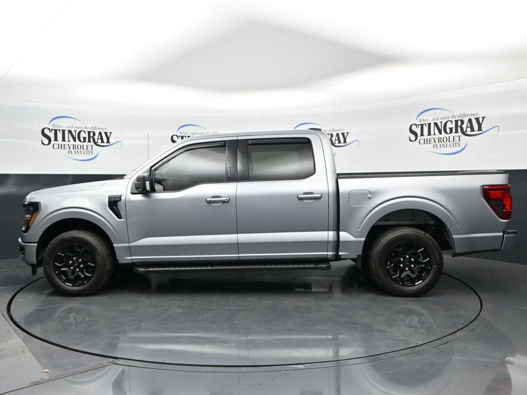Used 2024 Silver Ford XLT image 4